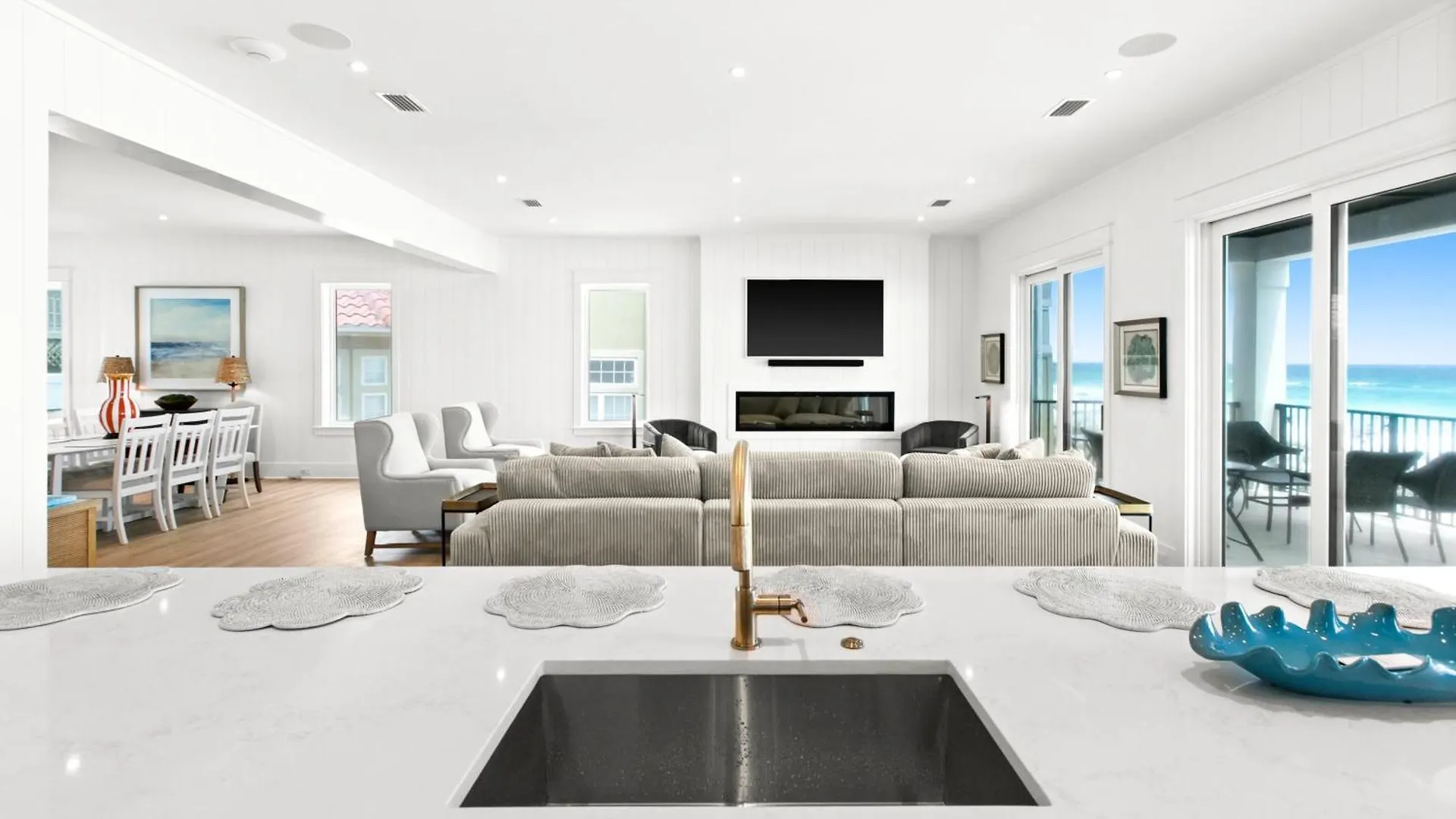 Queen Of Crystal Shores Luxury Beachfront Retreat Destin