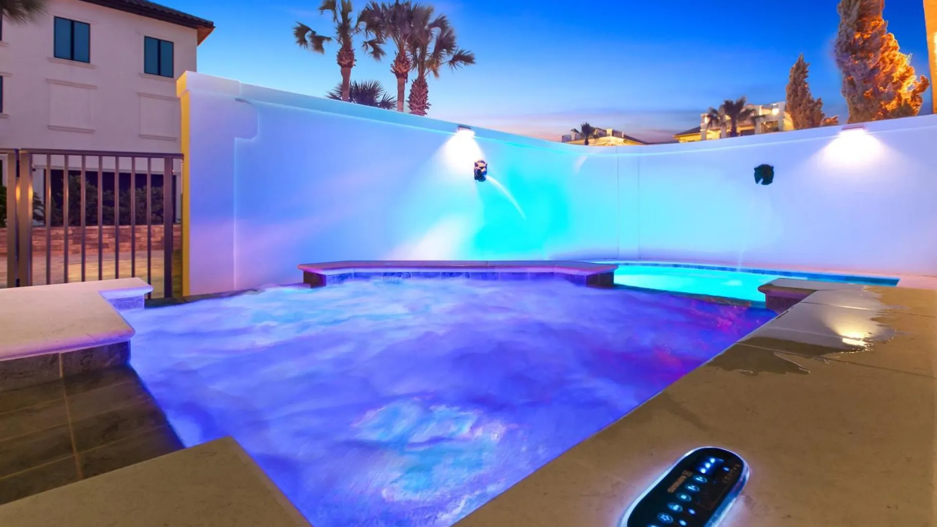 Holiday home Queen Of Crystal Shores Luxury Beachfront Retreat Destin United States