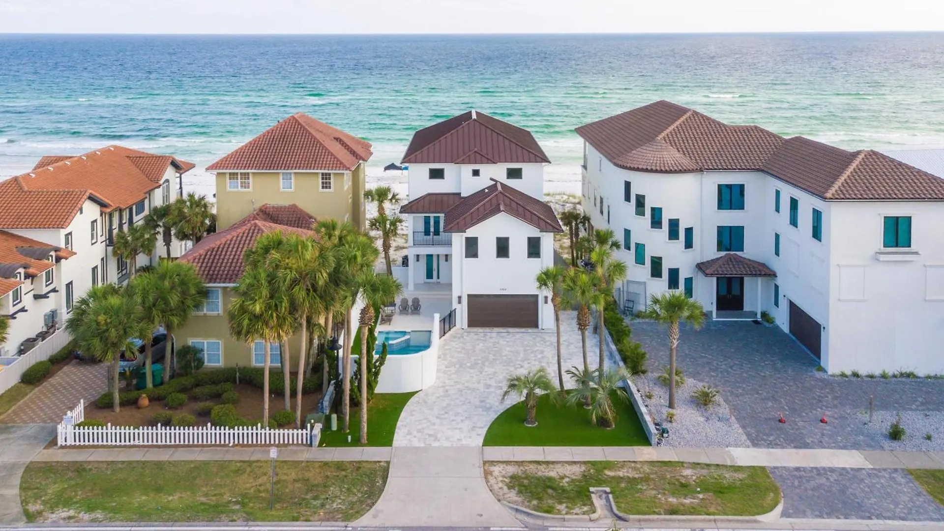 Queen Of Crystal Shores Luxury Beachfront Retreat Destin